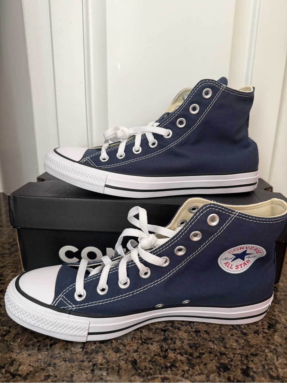 New In Box Converse All Star High Top Navy Blue & White Sneakers Men 8 Women 10